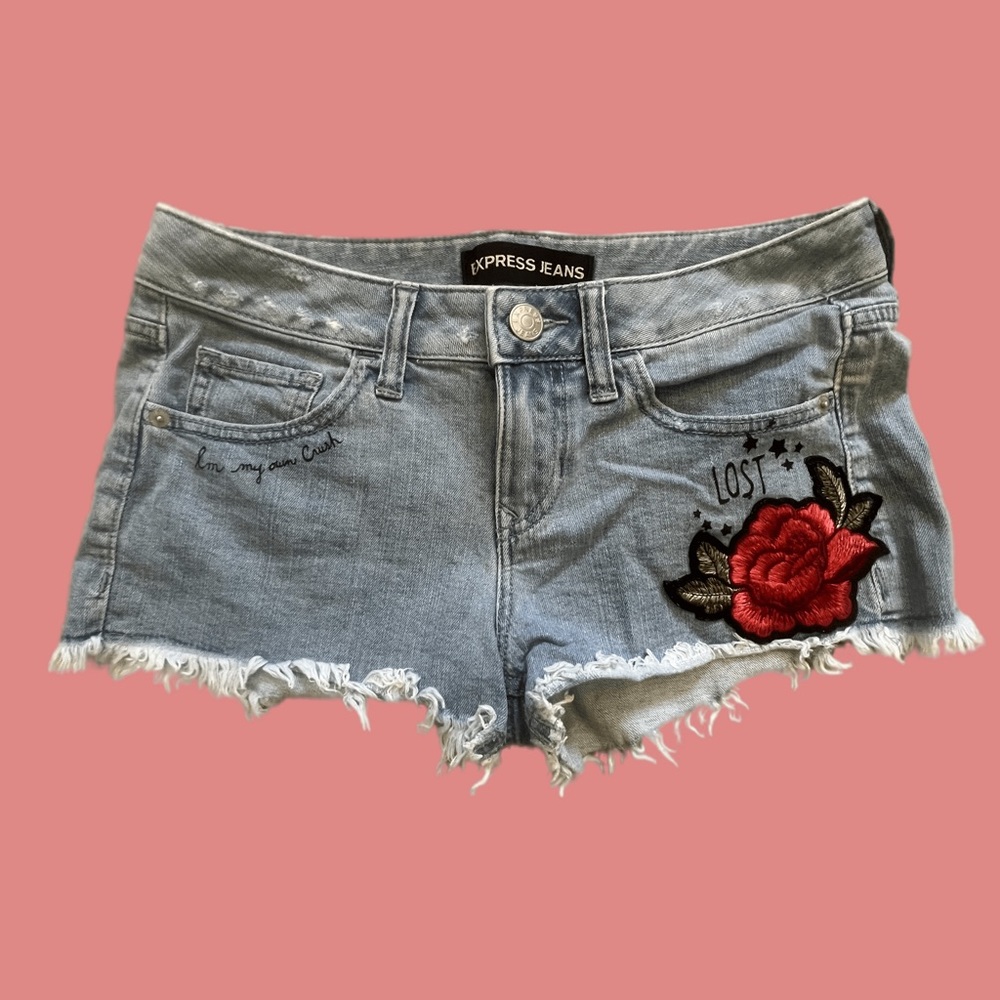 Express distressed booty shorts